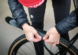 Ass Savers Win Wing 2 Gravel Stealth Spritzschutz