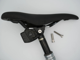 Better Bolts Rock Shox Reverb AXS A1/A2/XPLR AXS Titan Schrauben-Set silver