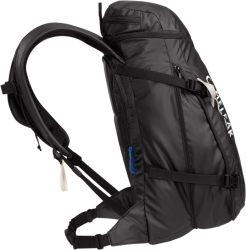 Camelbak SnoBlast 22 black white Rucksack mit 2 l Trinkreservoir