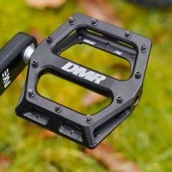 DMR Vault Magnesium black Pedal