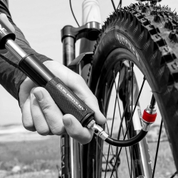 Preview: Lezyne ABS Hose Schlauch zu Schwalbe Clik Valve