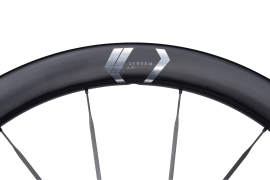 Preview: NEWMEN STREEM Allround A.49 VONOA 12 x 100mm Centerlock silver Laufrad vorne