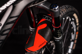 rie:sel design schlamm:PE red Spritzschutz