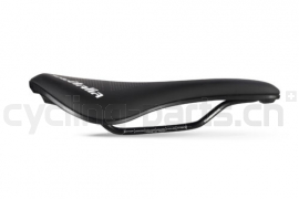 Selle Italia Novus Boost Evo Endurance TM Superflow L Sattel