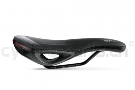 Selle Italia ST7 Superflow L Sattel