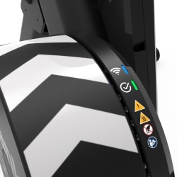 wahoo KICKR CORE 2 Zwift Cog & Click Smart Trainer