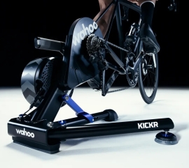 Wahoo Kickr V6 inkl. 11 fach Kassette Smart Trainer