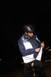 Preview: wowow Leuchtweste hooded Towson vollständig reflektierend