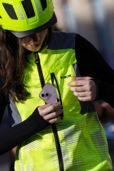 wowow Leuchtweste Tracker gelb