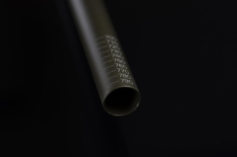 Renthal MTB-Lenker Fatbar Carbon 31.8 x 800 mm, Schwarz/Gold