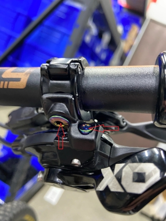 Better Bolts Sram Matchmaker X Schrauben Set Titan rainbow