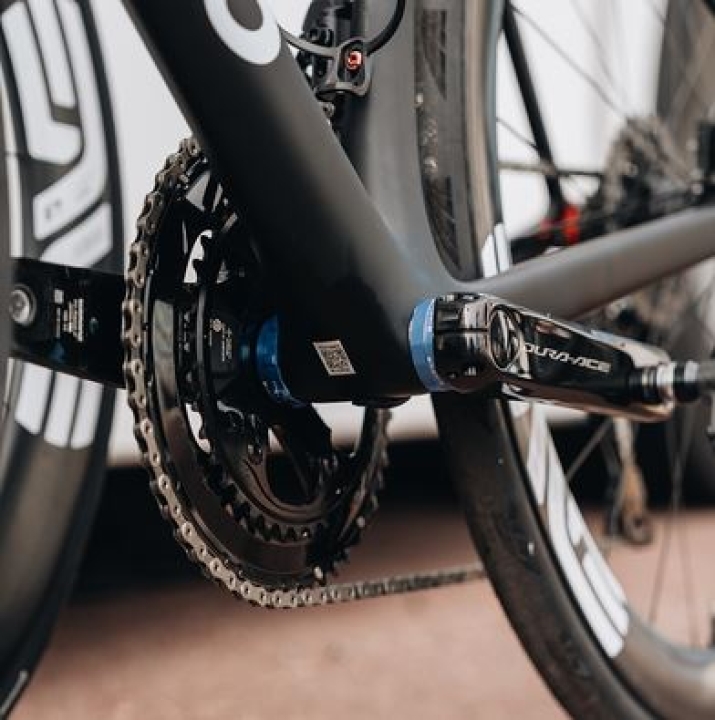 Bikone BSA Road Ceramic Aero UAE Shimano Tretlager
