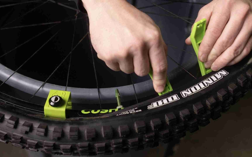 CushCore Bead Bro Tool