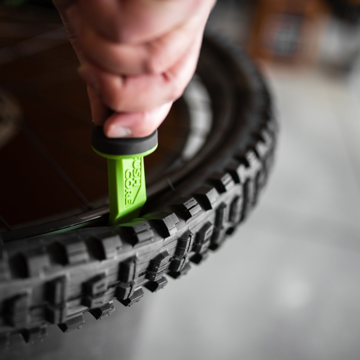 CushCore Bead Bro Tool