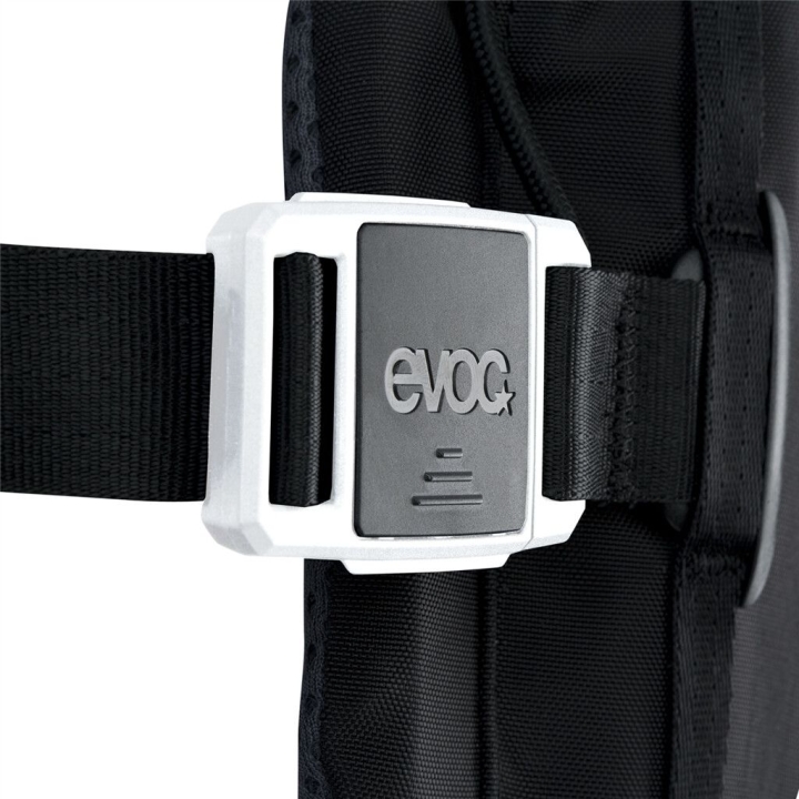 Evoc Commute A.I.R. Pro 18 Rucksack black