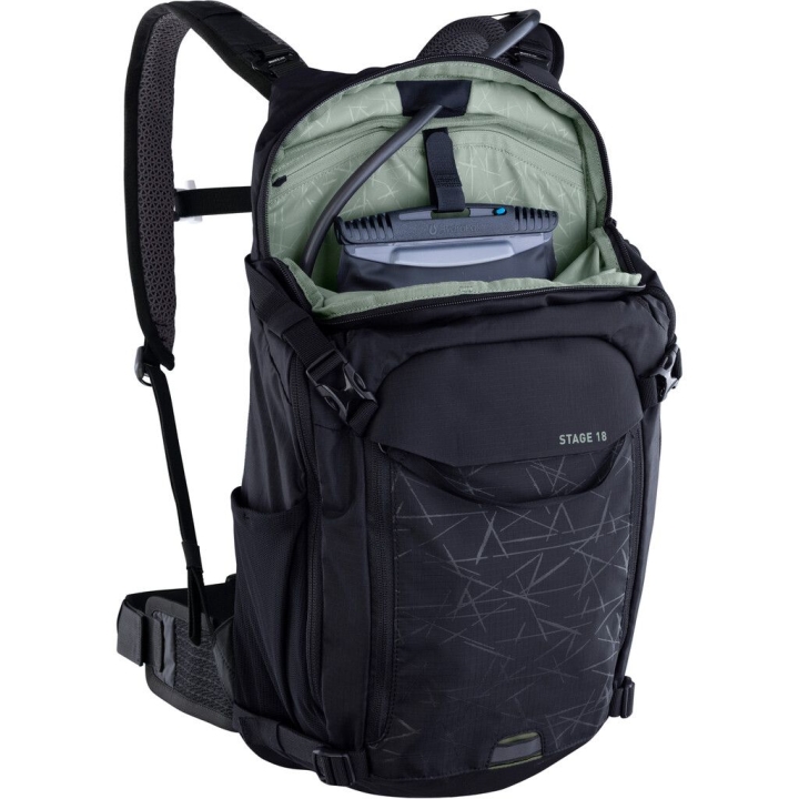 Evoc Stage 18 Rucksack black