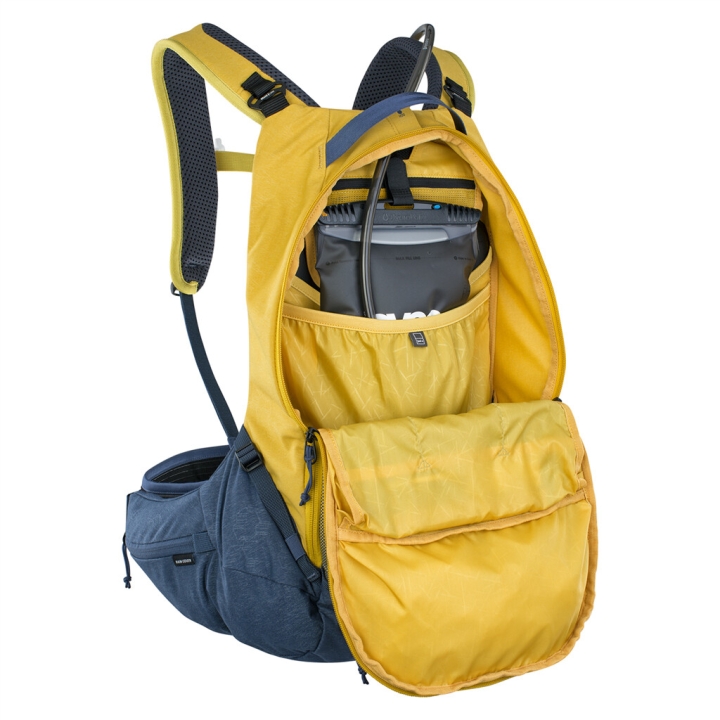 Evoc Trail Pro 16 Rucksack curry/denim