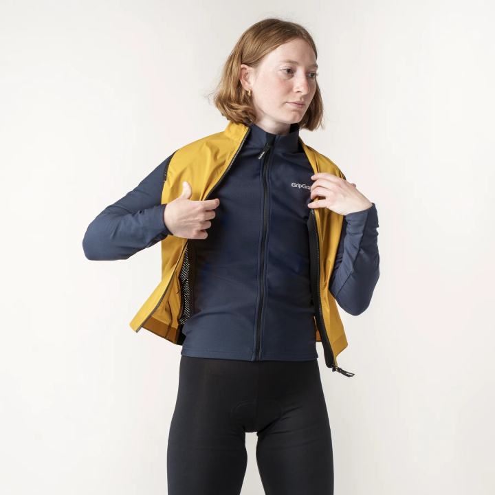 GripGrab Women's PACR Windproof Lightweight Vest mustard yellow