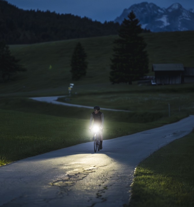 Lupine SL Grano F + Rotlicht Pro BT Bundle Internationale Version