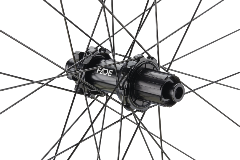 NEWMEN Performance 30 Strong Enduro 29" 12 x 148mm Shimano HG Laufrad hinten