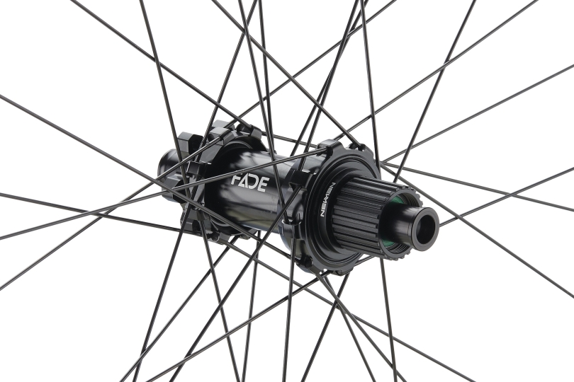 NEWMEN Performance 30 Strong Enduro 29" 12 x 148mm  Shimano Micro Spline Laufrad hinten