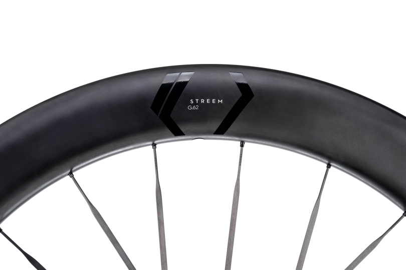 NEWMEN STREEM G.62 CS VONOA 12 x 142mm Centerlock Shimano 9/10/11/12 fach Laufrad hinten