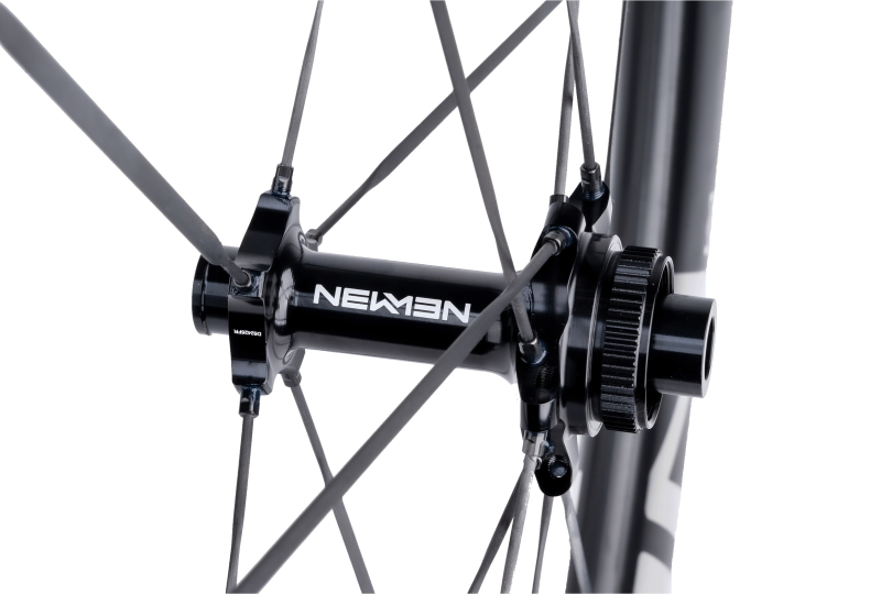 NEWMEN STREEM Sprint S.60 VONOA 12 x 100mm silver Laufrad vorne