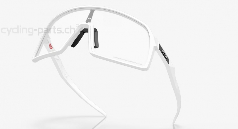 Oakley Sutro Matte White/Clear Black Iridum Photochromic Brille