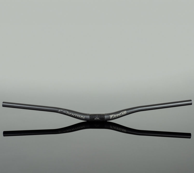 Renthal Fatbar Lite Carbon V3 760mm/30mm Rise Lenker