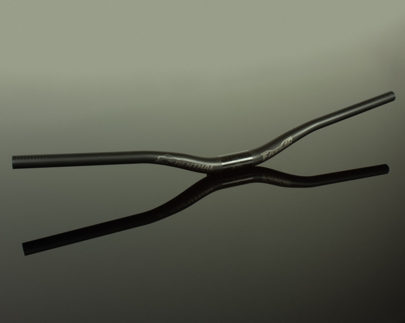 Renthal Fatbar Lite Carbon V3 760mm/40mm Rise Lenker