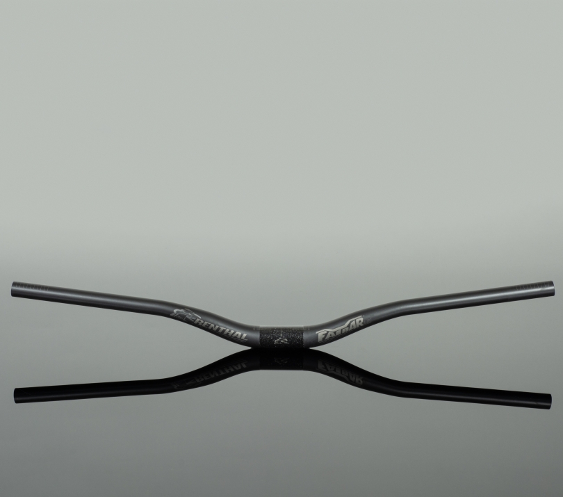 Renthal Fatbar Lite Carbon V3 760mm/40mm Rise Lenker