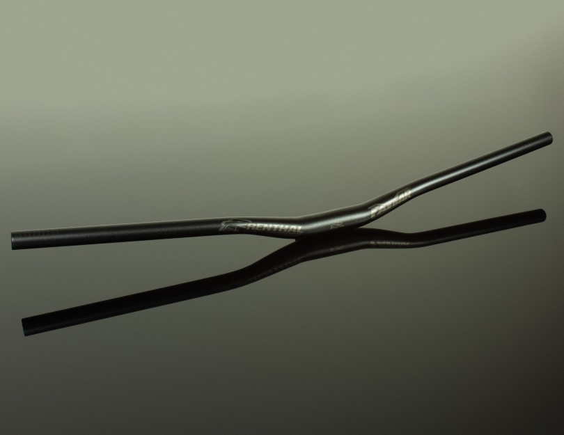 Renthal Fatbar V3 800mm/20mm Rise black Lenker
