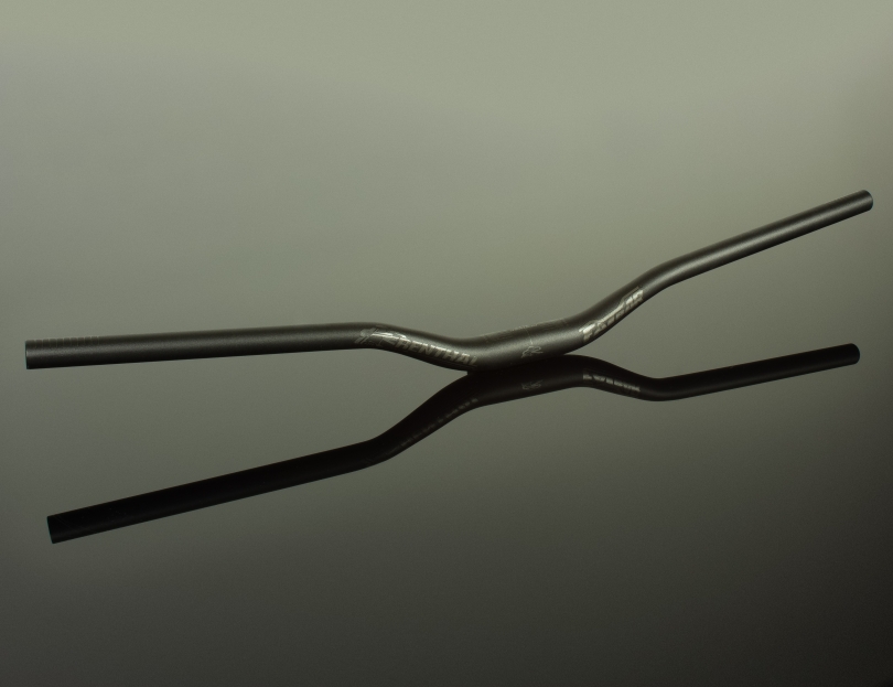 Renthal Fatbar V3 800mm/40mm Rise black Lenker