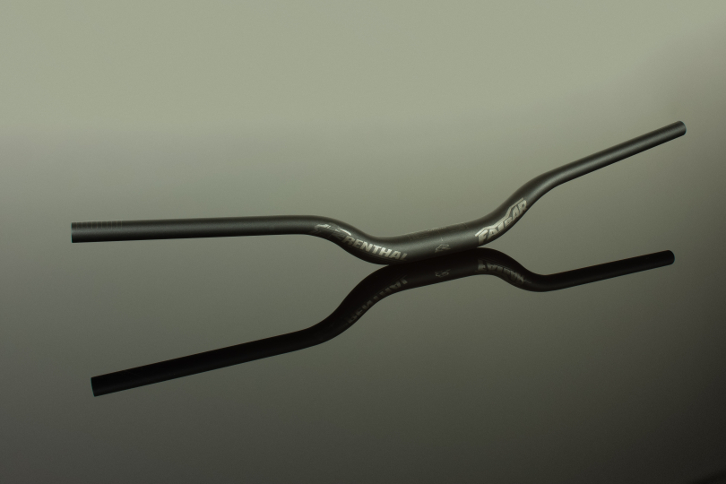 Renthal Fatbar35 V3 820mm/50mm Rise black Lenker