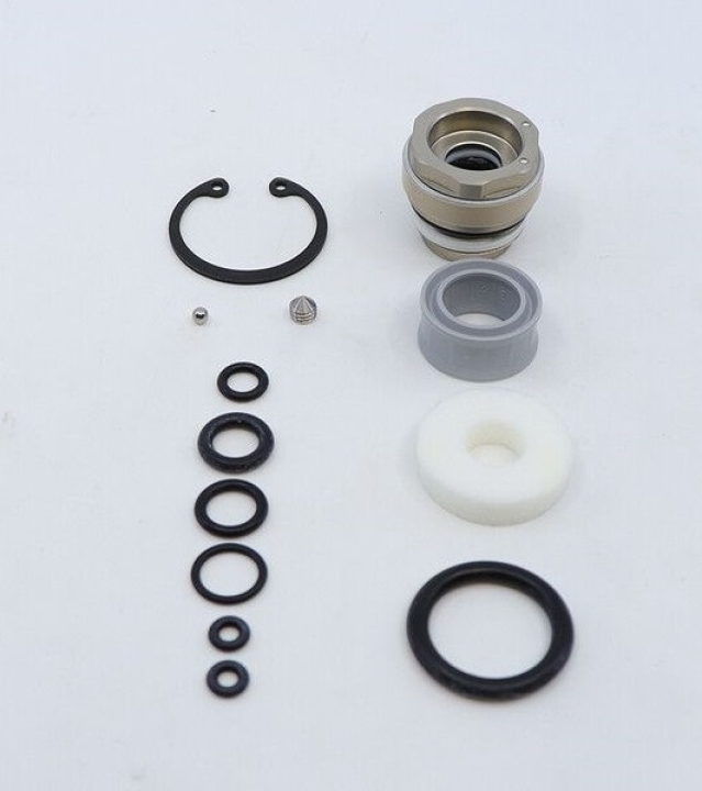 Rock Shox Reverb (2013-2016) 200 hour/1 year Service Kit A2
