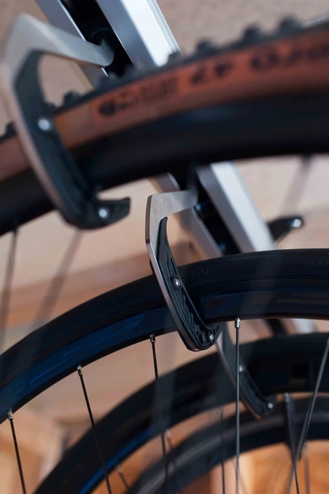 Stashed SpaceRail Bike Hook Hacken