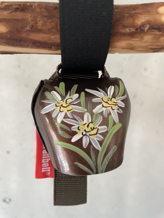swisstrailbell handbemalt antik mit Edelweiss Trio, Band schwarz