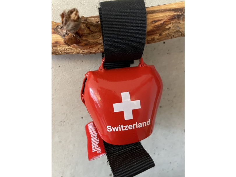 swisstrailbell mit Schweizerkreuz, Band schwarz