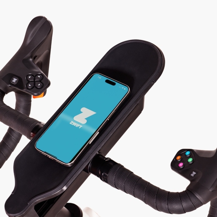 wahoo Zwift Ride mit KICKR CORE 2